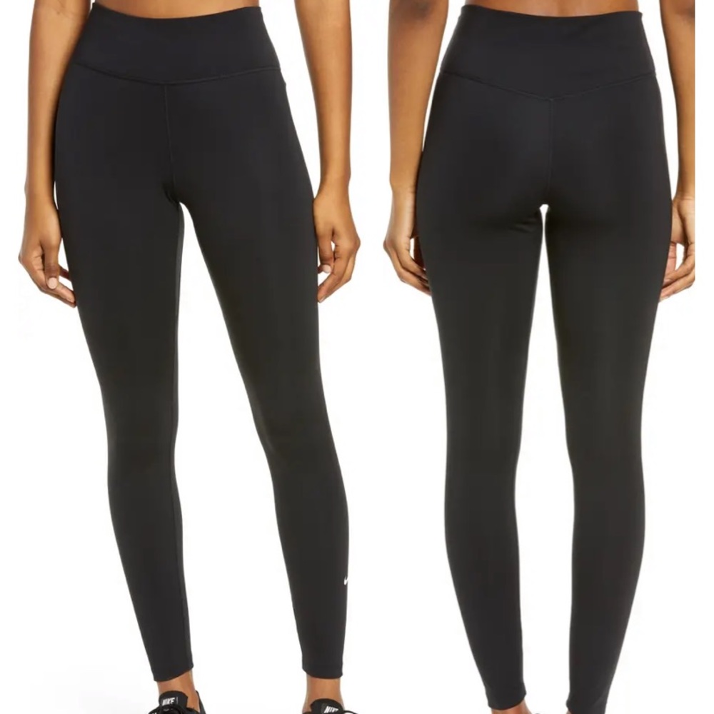 Nike women’s one legging black size M